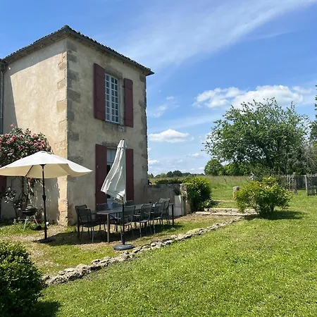 Beaulieu فيلة Saint-Come (Gironde)